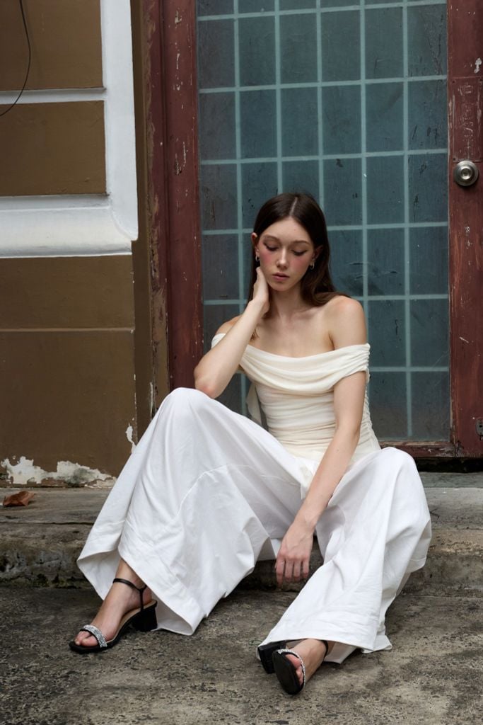 Giày Sandal Cao Gót Đế Vuông 5cm Quai Mảnh Đính Xoàn Hishoo S125