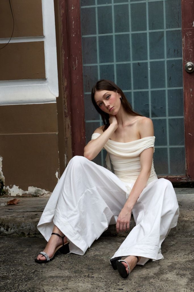 Giày Sandal Cao Gót Đế Vuông 5cm Quai Mảnh Đính Xoàn Hishoo S125