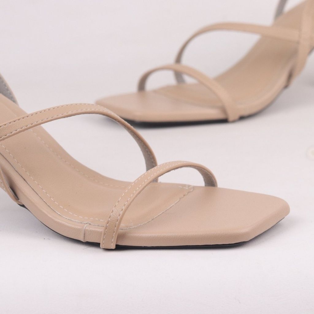 Giày Sandal Cao Gót Cao 7cm Quai Mảnh Hishoo S165