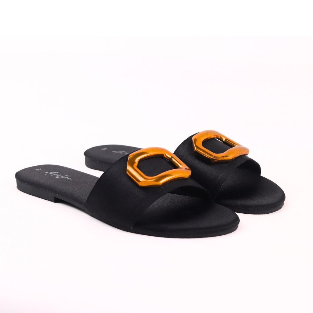 Dép lê nữ quai ngang đính khoá vàng HISHOO S124