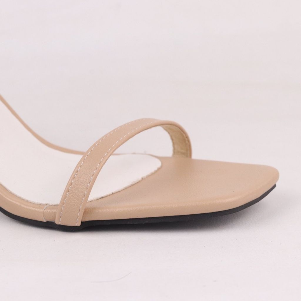 Giày Sandals Nữ Cao gót 7cm Quai Ngang Hishoo S170