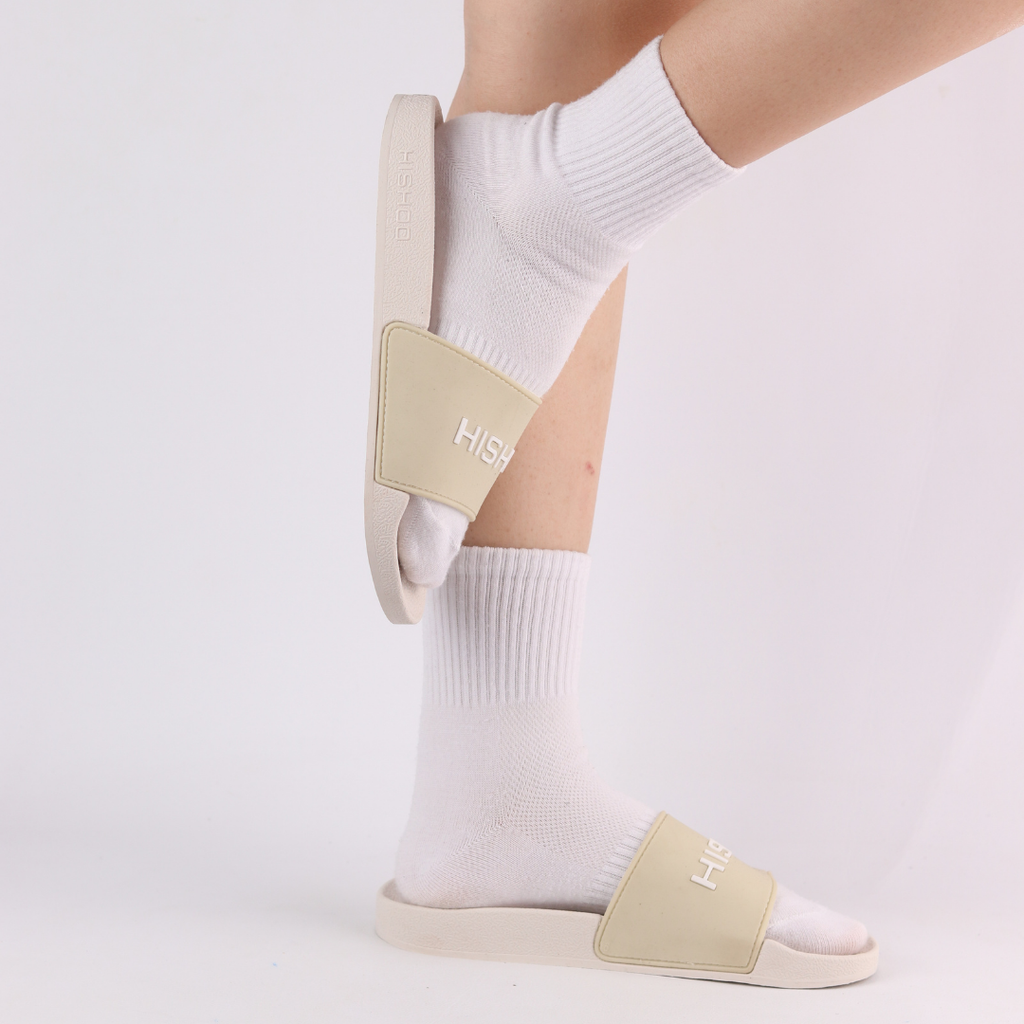 Dép quai ngang quai nhựa Kem HISHOO N112