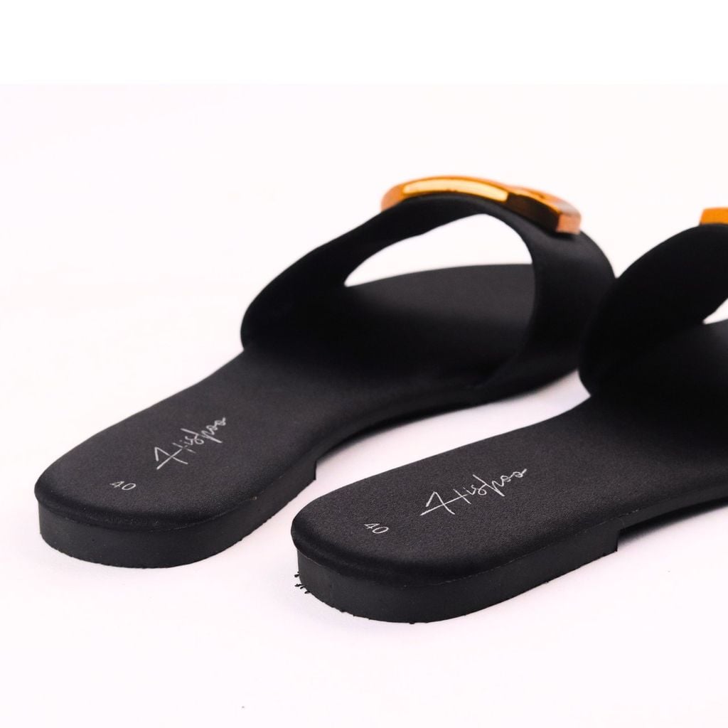 Dép lê nữ quai ngang đính khoá vàng HISHOO S124