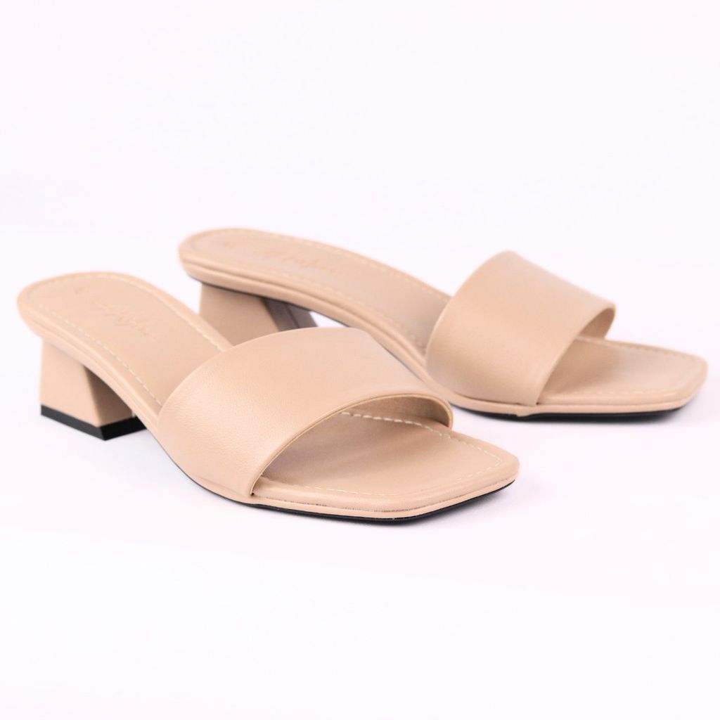 Giày Cao Gót 5cm Đế Vuông Quai Ngang Hishoo S039