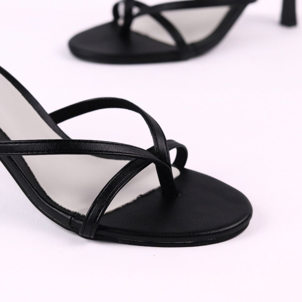 Giày Cao Gót Cao 7cm Quai Mảnh Hishoo S016