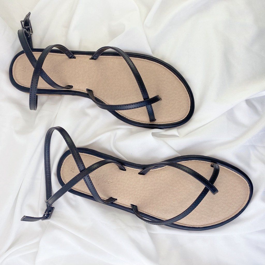 Dép Sandal Nữ Đế Bệt Quai Hậu Dây Mảnh HISHOO S073