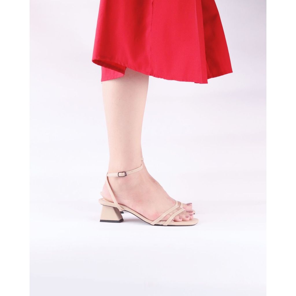 Giày Sandal Cao Gót 5cm Quai Ngang 2 Dây Mảnh Hishoo S043