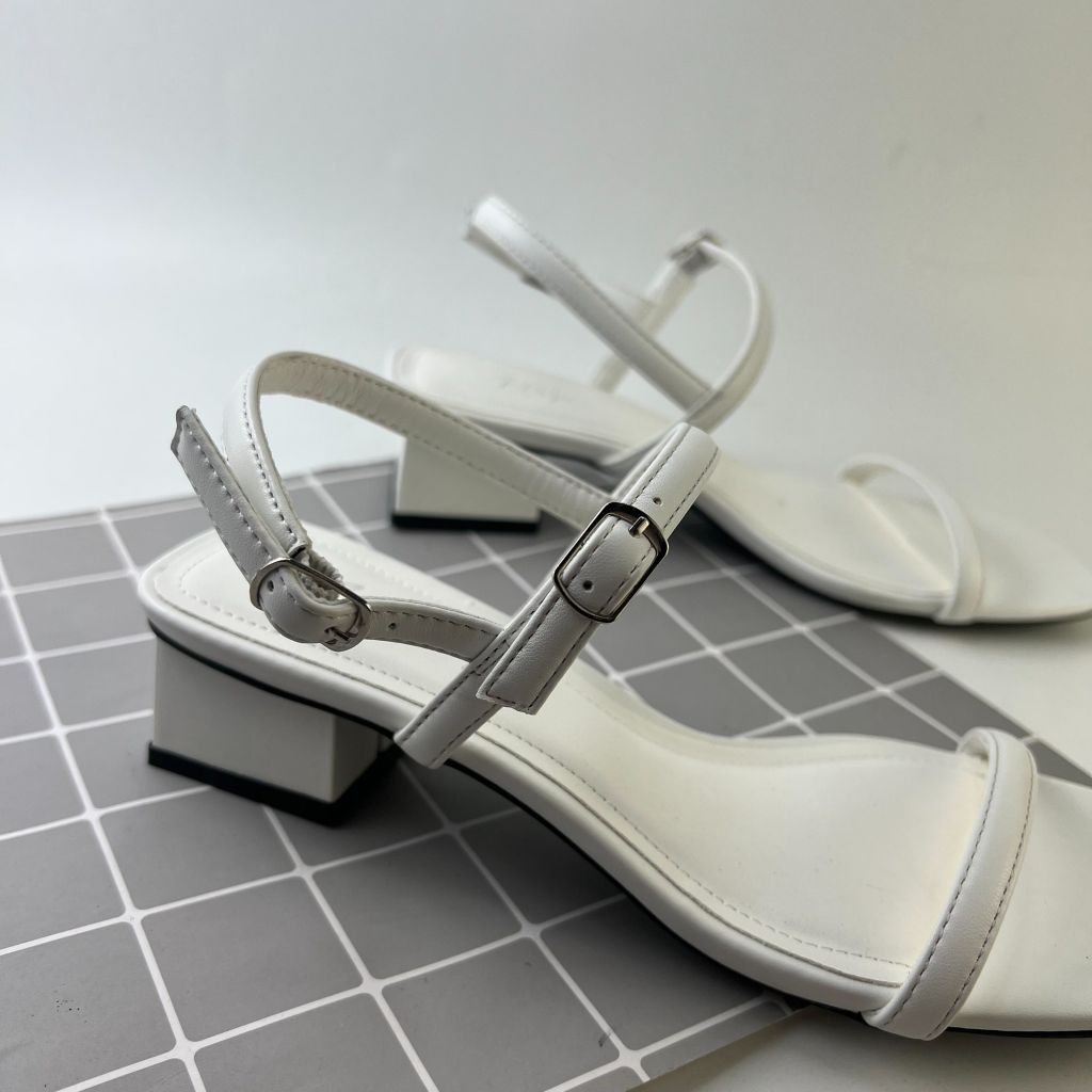 Giày Cao Gót Sandal Quai Mảnh Đế Vuông 3cm HISHOO S052