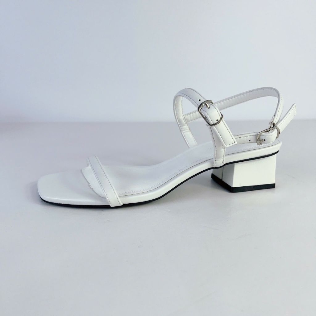 Giày Cao Gót Sandal Quai Mảnh Đế Vuông 3cm HISHOO S052