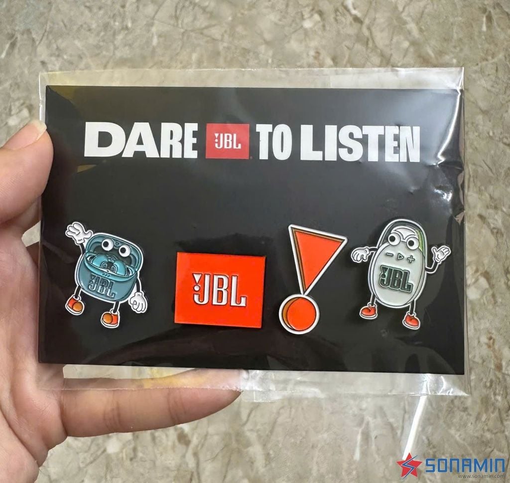 Thẻ Card Gắn Huy Hiệu – Quà Tặng Độc Đáo, Ghi Dấu Thương Hiệu