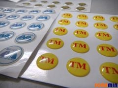 In Tem Nhựa Phủ Epoxy | Tem nhựa dập nổi