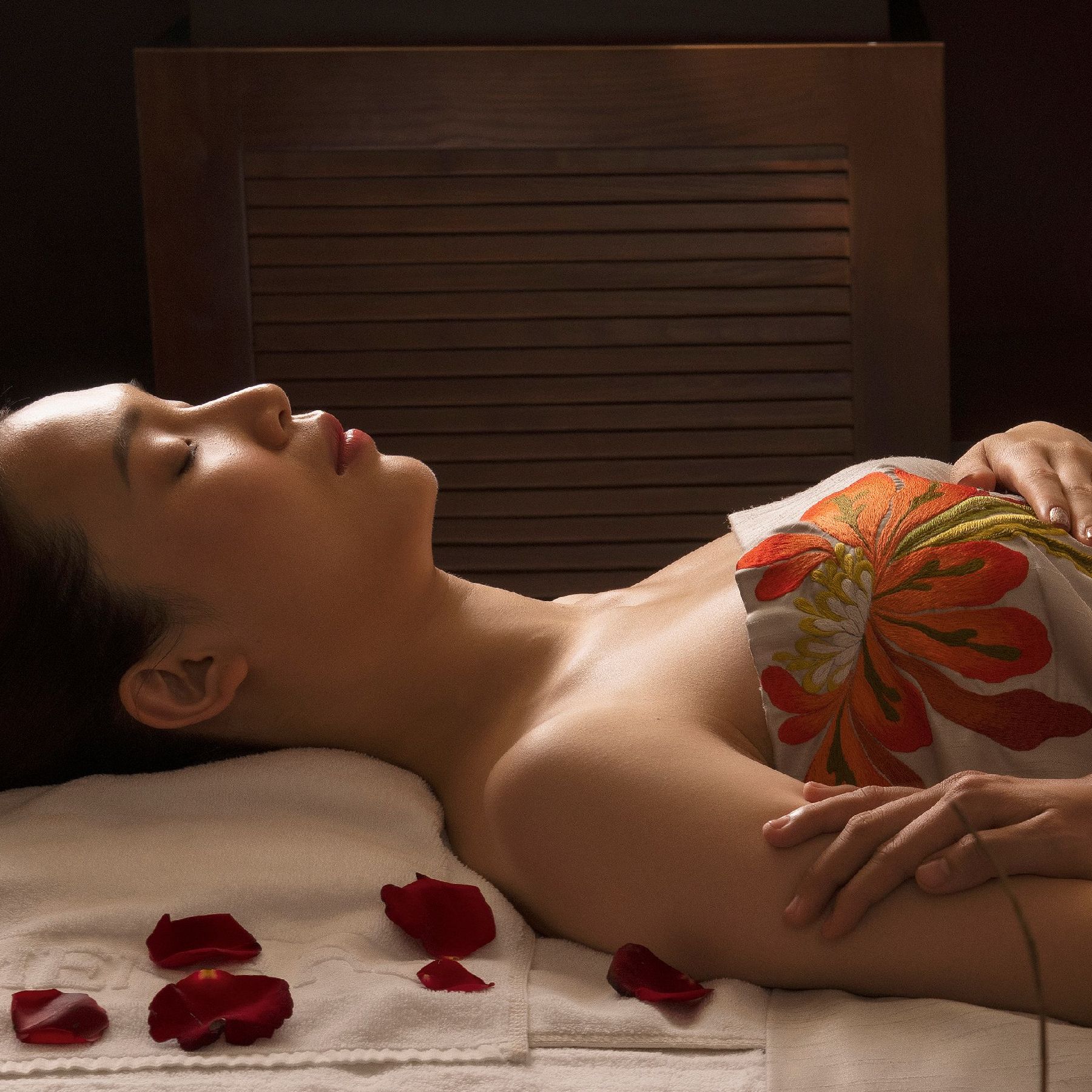  MDV211 Mặt nạ bổ sung năng lượng và tăng độ ẩm cho da 