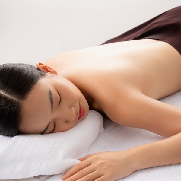  MDV508 Dịch vụ massage hỗ trợ chống lão hóa và dưỡng trắng toàn thân 