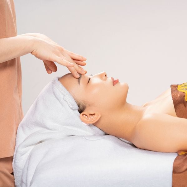  MDV127 Dịch vụ chăm sóc da Tăng sinh Collagen Vline 