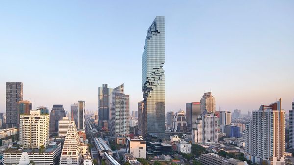  MAHANAKHON TOWER 