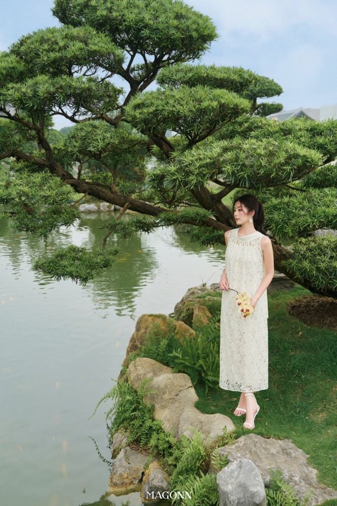 Đầm Venus