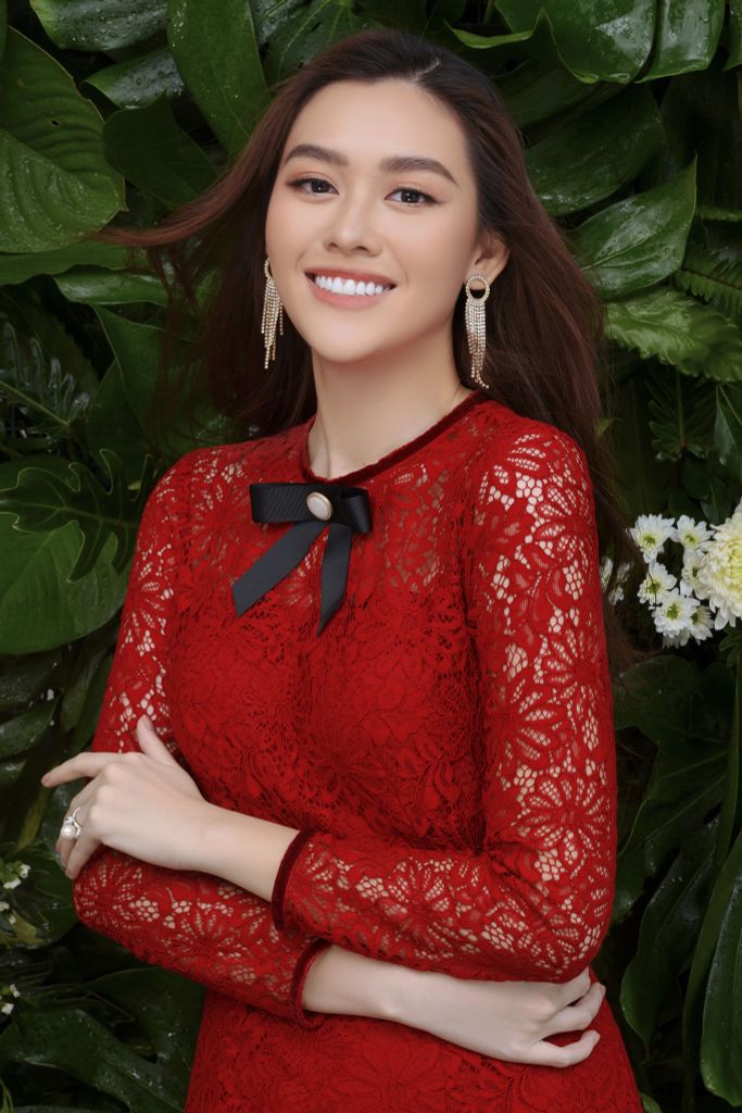 Cài áo Royal