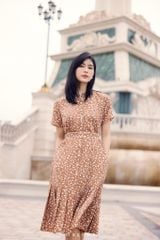 Đầm Reyna