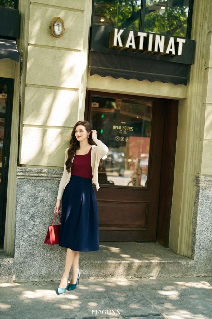 Chân váy Signature 6