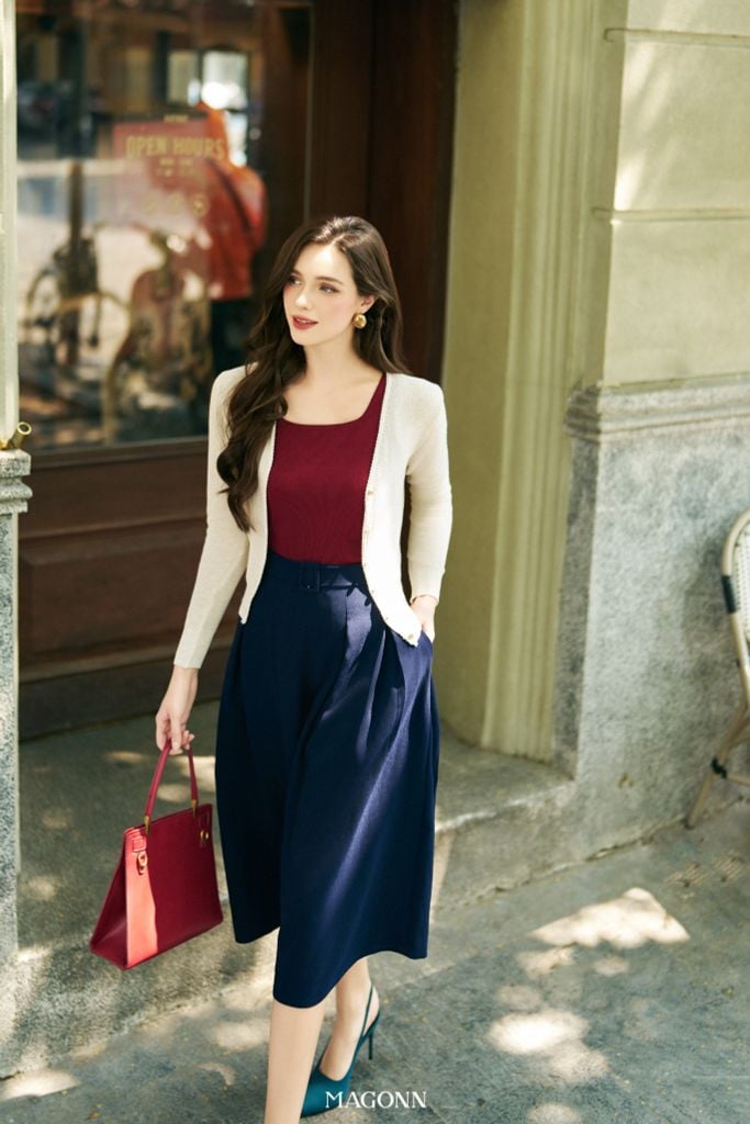 Chân váy Signature 6