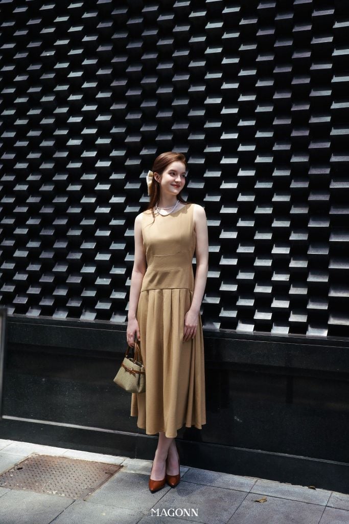 Đầm Reina