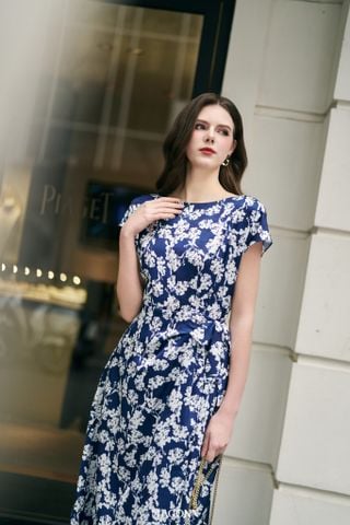 Đầm Venesia