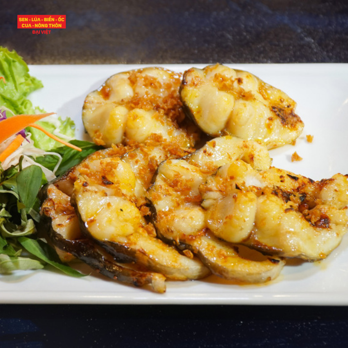  Grilled Bagridae Fish With Butter & Garlic- Cá Lăng Nướng Bơ Tỏi (Giá tính theo 1 con 1 kg) 