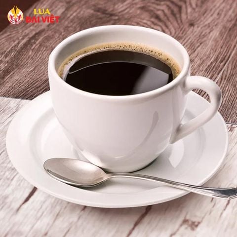  Long Black / Americano (Hot / Iced) 