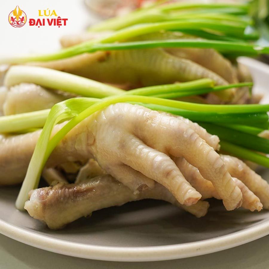  Steamed Chicken Feet With Scallion (2 Pairs) - Chân Gà Hấp Hành 