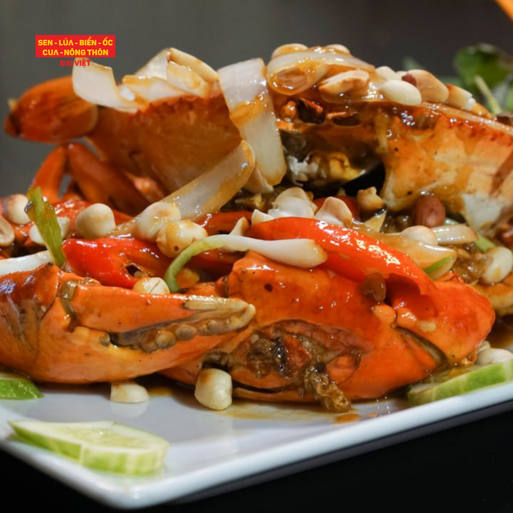  SAUTEED CRAB WITH TAMARIND SAUCE - Cua Cà Mau Rang Me (Giá tính theo 1 con 300 gram) 