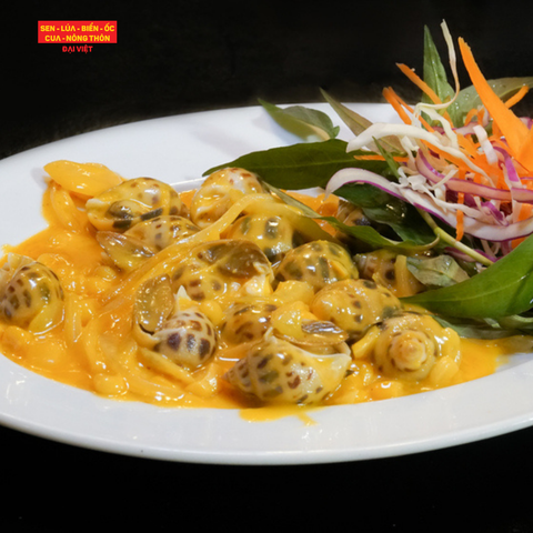  Pan-fried Sweet Snail With Salted Egg Sauce - Ốc Hương Sốt Trứng Muối 