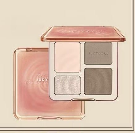 Sulton oz jinsiy azosini suniy organga almashtirishga majbur boldi