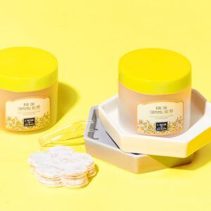 Bông thấm dưỡng chất LeQuillaia Pure One Chamomile 100 pad