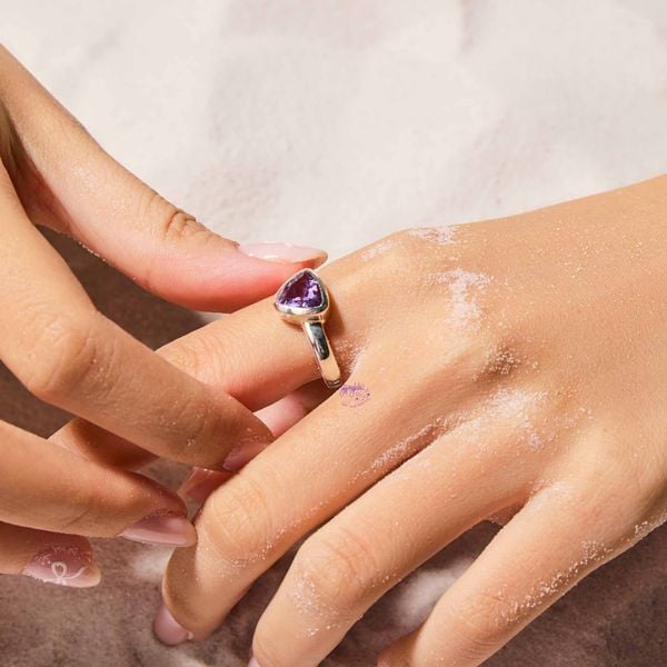  Nhẫn Bạc Thạch Anh Tím Triangle Amethyst SP005004 Gypsy.lala 