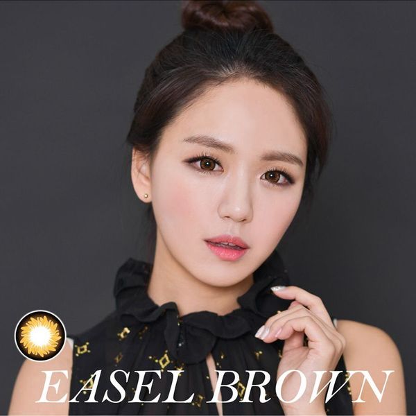  Kính áp tròng 1 năm màu hoa vàng viền đen ANN365 Easel 