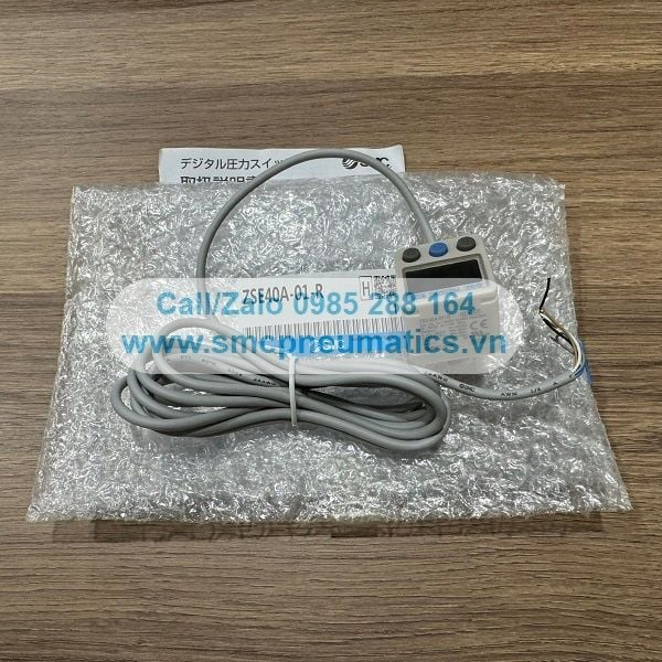 Cảm biến áp suất SMC ISE80-02-R-X501