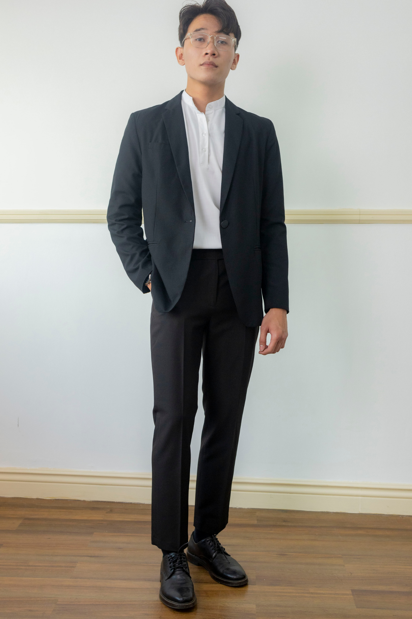 Embellished White Linen Cotton Blazer & Pant Set