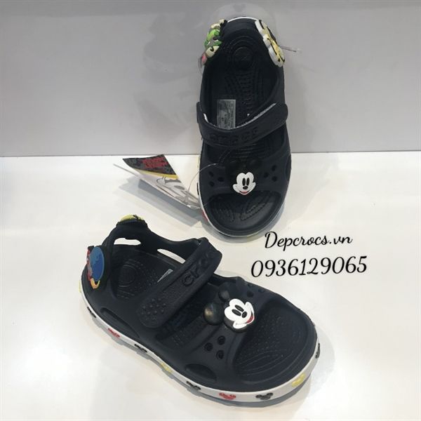  Sandal crocband ii mickey trẻ em 