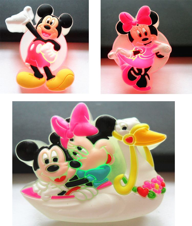  Jibbitz charms đèn nháy gắn dép cross 