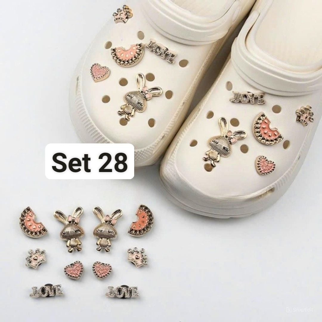  Set Jibbitz charms dây xích giả kim gắn trang trí dép Dinas 