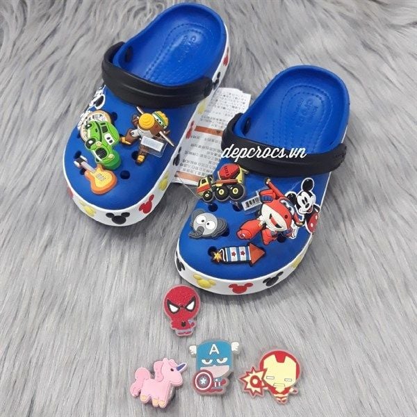  Dép sục 3D mickey trẻ em 