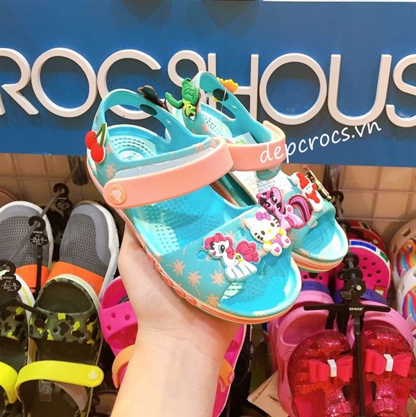  Sandal crocband camo trẻ em 
