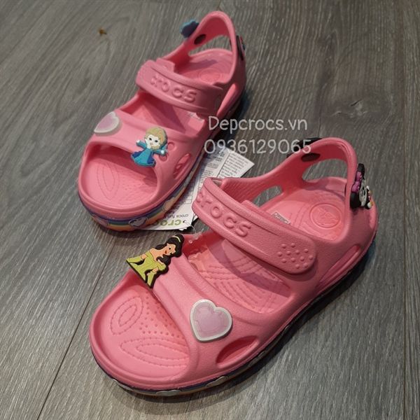  Sandal crocband ii trái tim bé gái 