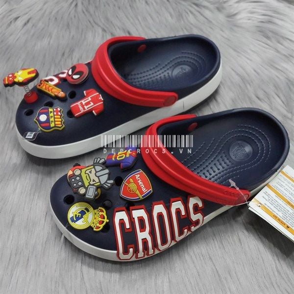  Sục crocband chữ nam nữ 