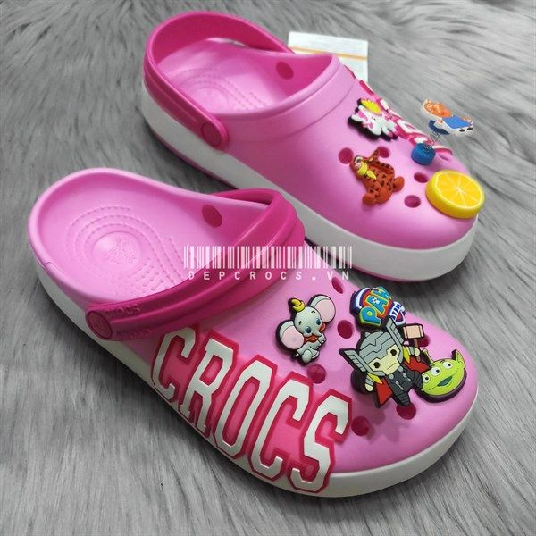  Sục crocband chữ nam nữ 