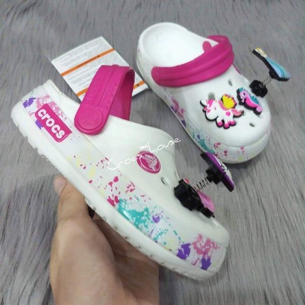  Dép sục crocband vẩy sơn trẻ em 