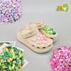 Jibbitz charms 3D nhỏ nhựa cứng theo tone màu gắn dép