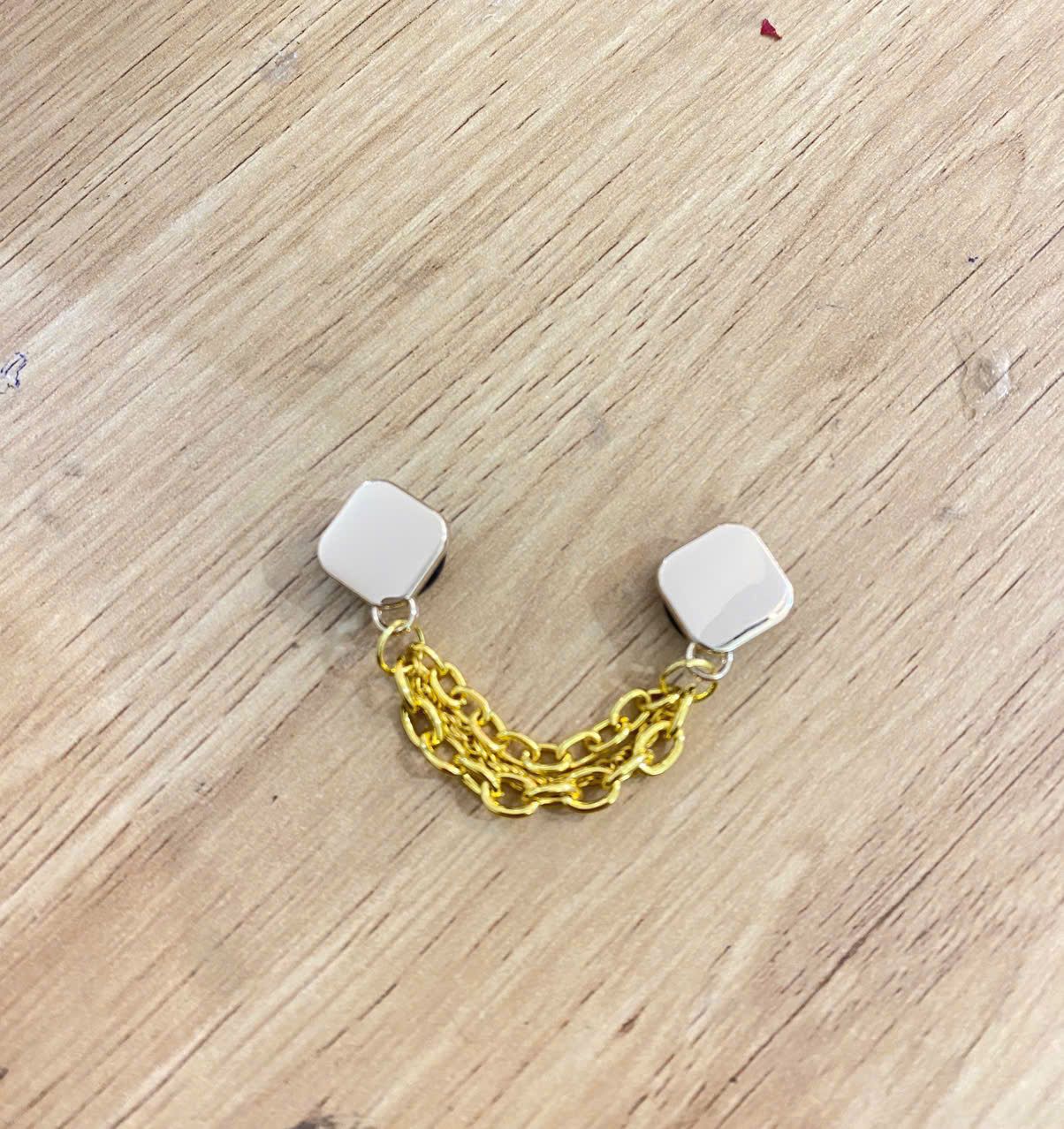  Jibbitz charms dây xích gắn dép cross 