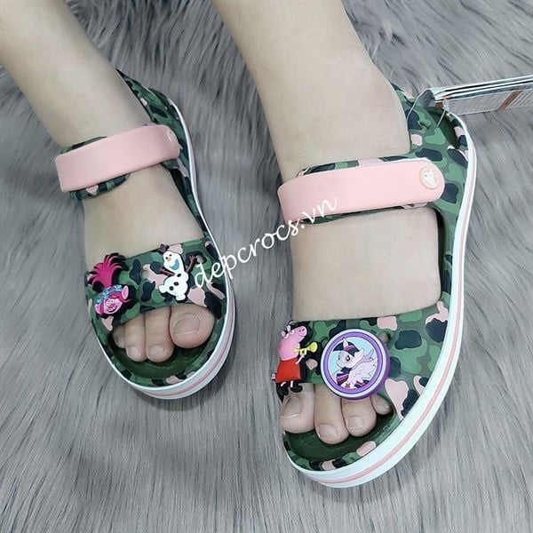  Sandal crocband camo trẻ em 