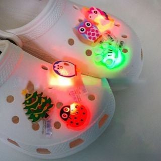  Jibbitz charms đèn nháy gắn dép cross 